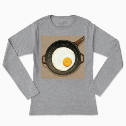 Women's long-sleeved t-shirt "An egg in a pan"