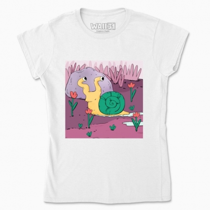 Women's t-shirt "A Snail"