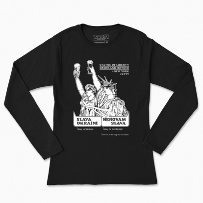 Women's long-sleeved t-shirt "Liberty and Mother (white monochrome)"